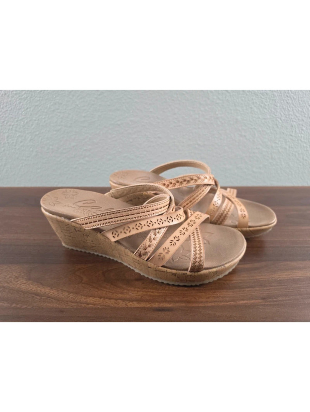 Cali for Sketchers Luxe Foam 8.5 wedge sandal